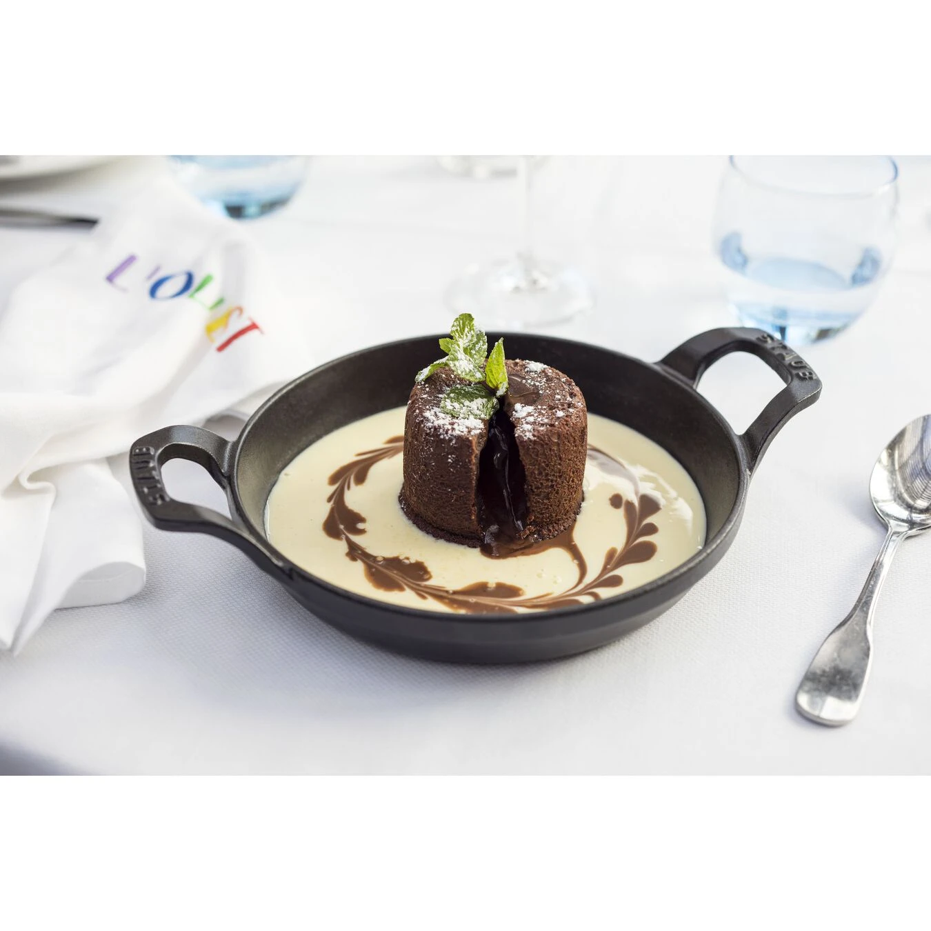 Staub Ovenschaal 12 Cm, Rond, Zwart 2 Staub Ovenschaal 12 Cm, Rond, Zwart - Afbeelding 2