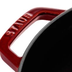Staub Gietijzeren Braadpan 26 Cm / 5,25 L, Rond, Grenadine Rood -Demeyere Winkel 40509 355 0 3 1
