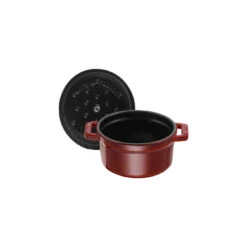 Staub Mini Braadpan 10 Cm / 250 Ml, Rond, Grenadine Rood 10 Staub Mini Braadpan 10 Cm / 250 Ml, Rond, Grenadine Rood -Demeyere Winkel 40509 805 0 5